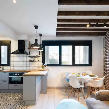 Duplex De Diseno Cerca De Riazor アパート ア・コルーニャ
