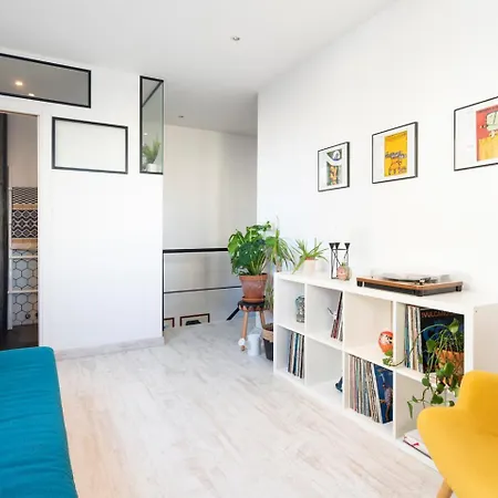 アパート Duplex De Diseno Cerca De Riazor ア・コルーニャ